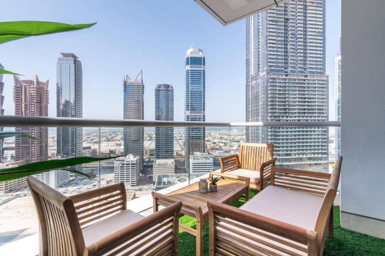Scenic 2 Bedroom Apartment - Downtown Business Bay Дубай Экстерьер фото