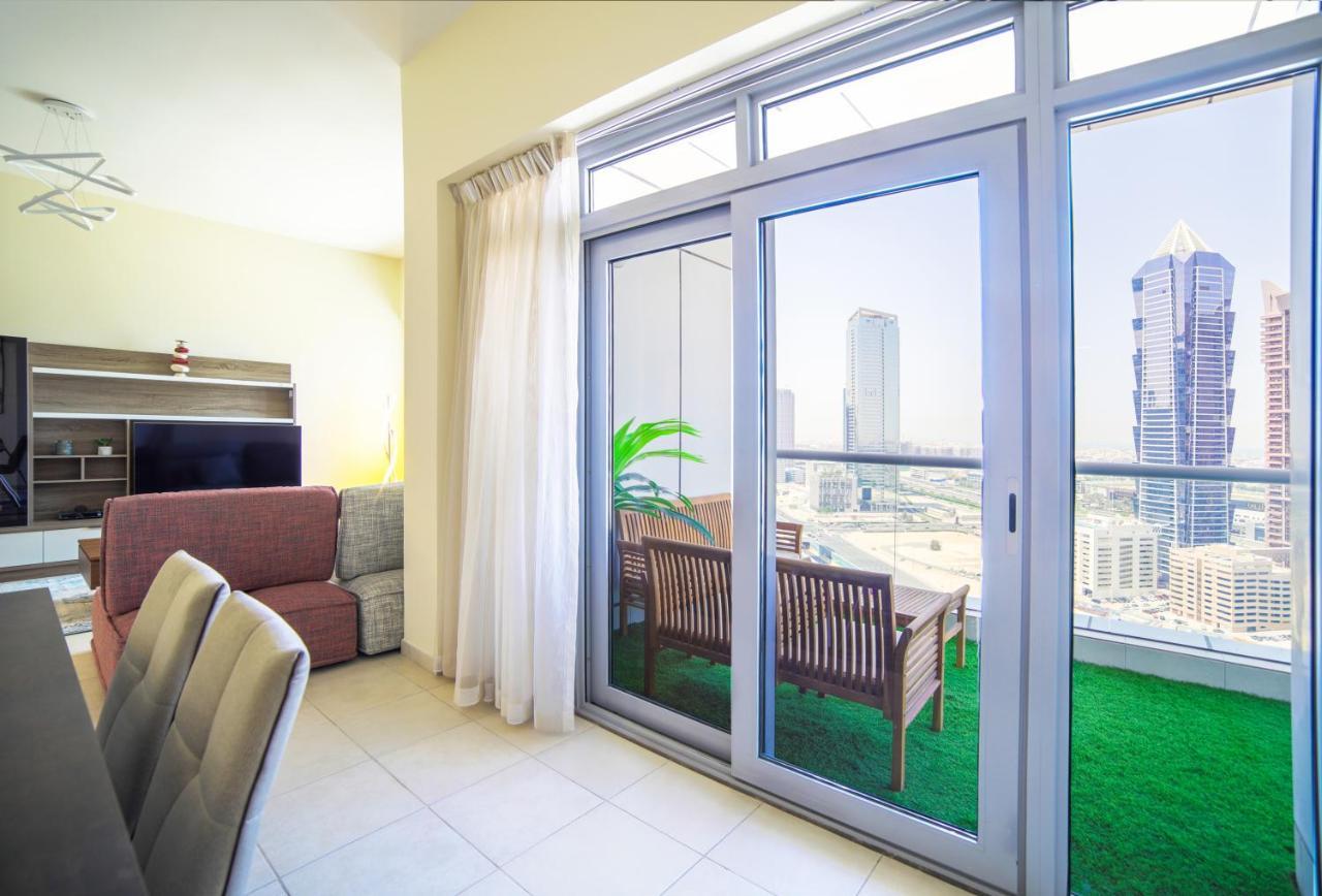Scenic 2 Bedroom Apartment - Downtown Business Bay Дубай Экстерьер фото