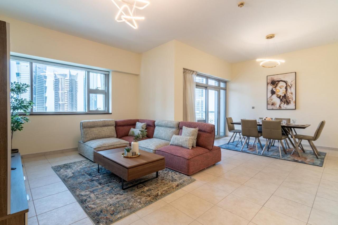 Scenic 2 Bedroom Apartment - Downtown Business Bay Дубай Экстерьер фото
